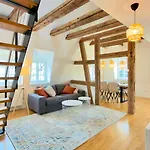 Ludwigshome Apartmenthaus - Einzelapartments Mit Kostenfreiem Parkplatz, Wlan, Voll Ausgestatteter Kueche * Ludwigsburg