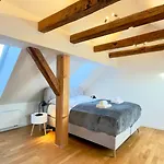 Ludwigshome Apartmenthaus - Einzelapartments Mit Kostenfreiem Parkplatz, Wlan, Voll Ausgestatteter Kueche Apartmán