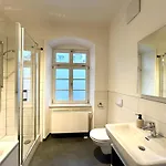 Ludwigshome Apartmenthaus - Einzelapartments Mit Kostenfreiem Parkplatz, Wlan, Voll Ausgestatteter Kueche Apartmán Ludwigsburg