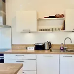Apartmán Ludwigshome Apartmenthaus - Einzelapartments Mit Kostenfreiem Parkplatz, Wlan, Voll Ausgestatteter Kueche Ludwigsburg