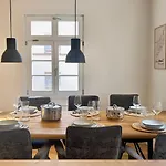 Ludwigshome Apartmenthaus - Einzelapartments Mit Kostenfreiem Parkplatz, Wlan, Voll Ausgestatteter Kueche Apartmán *