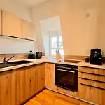 Ludwigshome Apartmenthaus - Einzelapartments Mit Kostenfreiem Parkplatz, Wlan, Voll Ausgestatteter Kueche