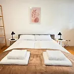 Ludwigshome Apartmenthaus - Einzelapartments Mit Kostenfreiem Parkplatz, Wlan, Voll Ausgestatteter Kueche