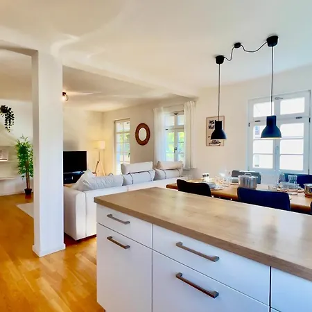 아파트 Ludwigshome Apartmenthaus - Einzelapartments Mit Kostenfreiem Parkplatz, Wlan, Voll Ausgestatteter Kueche 루드빅스부르크
