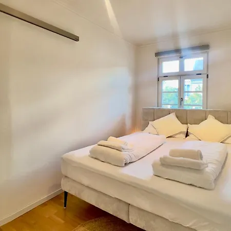Ludwigshome Apartmenthaus - Einzelapartments Mit Kostenfreiem Parkplatz, Wlan, Voll Ausgestatteter Kueche *
