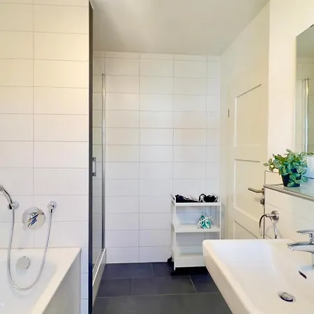 Ludwigshome Apartmenthaus - Einzelapartments Mit Kostenfreiem Parkplatz, Wlan, Voll Ausgestatteter Kueche Appartement Ludwigsbourg