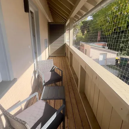 Ludwigshome Apartmenthaus - Einzelapartments Mit Kostenfreiem Parkplatz, Wlan, Voll Ausgestatteter Kueche * 路德维希堡
