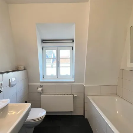 Appartement Ludwigshome Apartmenthaus - Einzelapartments Mit Kostenfreiem Parkplatz, Wlan, Voll Ausgestatteter Kueche *