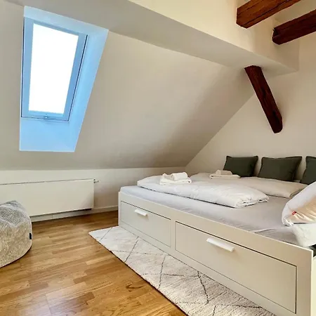 Ludwigshome Apartmenthaus - Einzelapartments Mit Kostenfreiem Parkplatz, Wlan, Voll Ausgestatteter Kueche 公寓 *